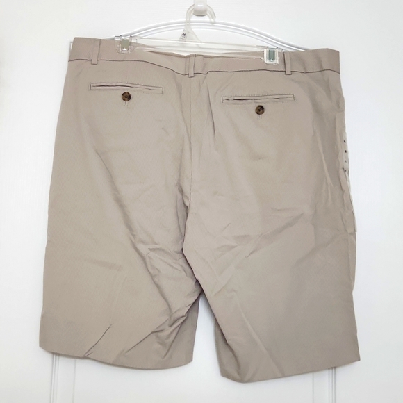 NWT pinstripe Gap shorts, sz 16 - Picture 2 of 8
